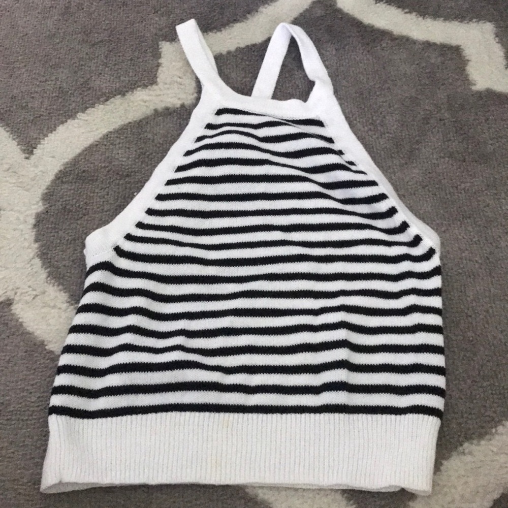 10 dollars
